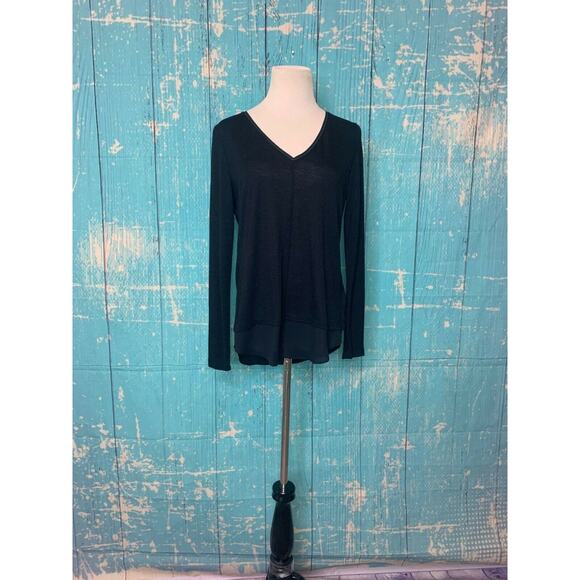 White House Black Market Long Sleeves V Neck Layered Top Size Small - Picture 8 of 8